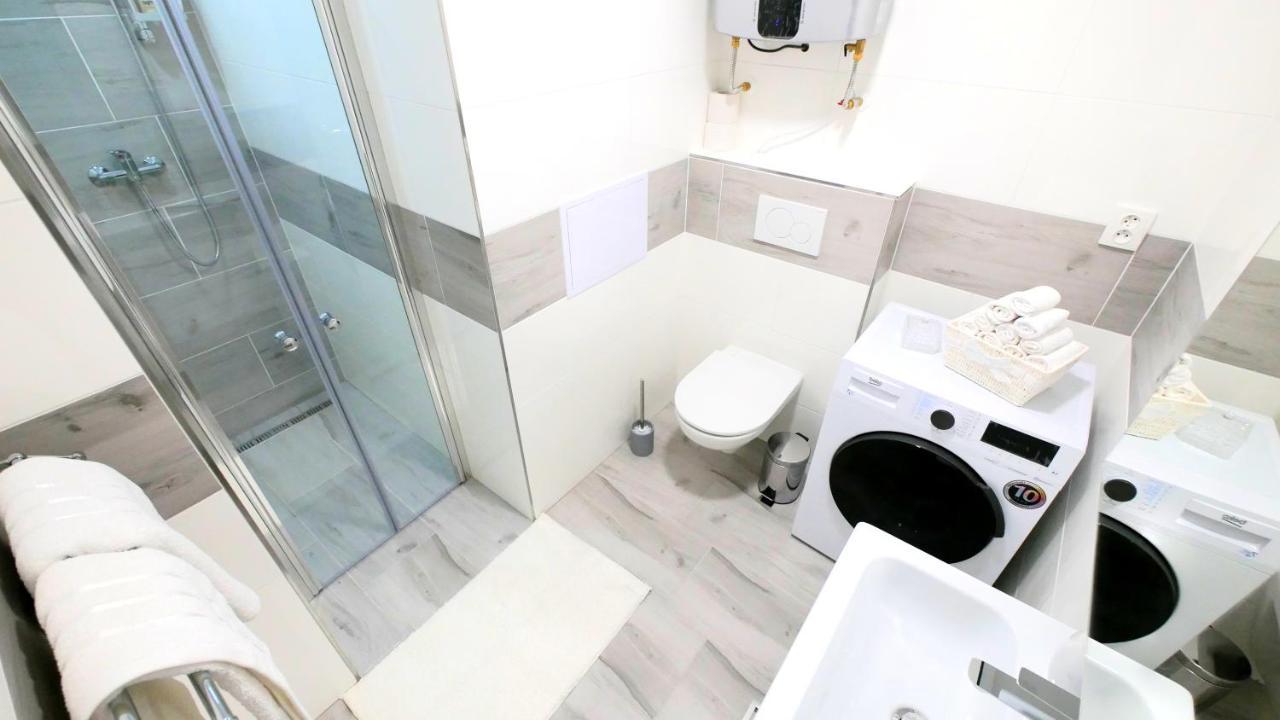 Apartman U Louckeho Klastera 2 Plus Kk Znojmo Ngoại thất bức ảnh